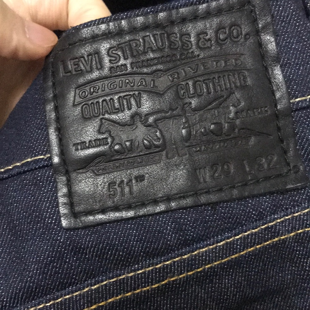 Levi’s - Picture 3 of 3